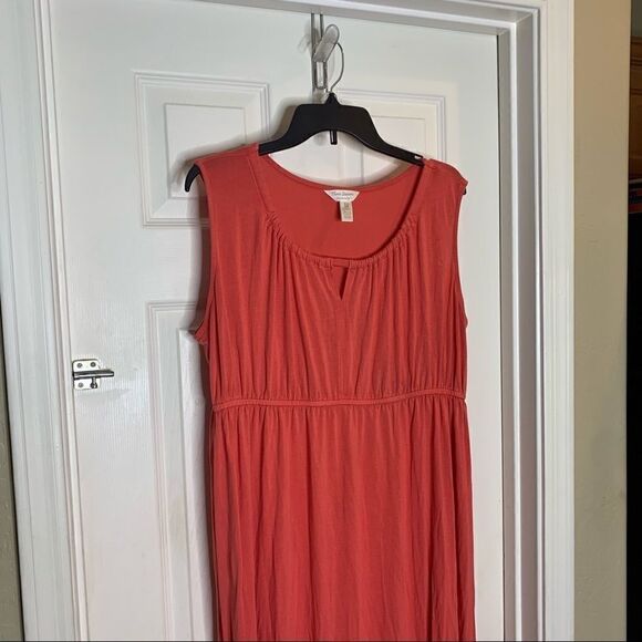 Three Seasons Maternity Coral Color Maxi Dress Size 2X - Picture 4 of 8